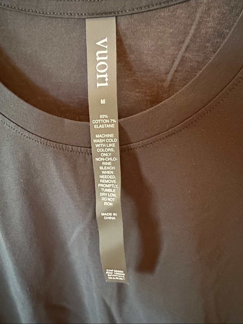 Brand new with tags Vuori Tee for women - Picture 2 of 3